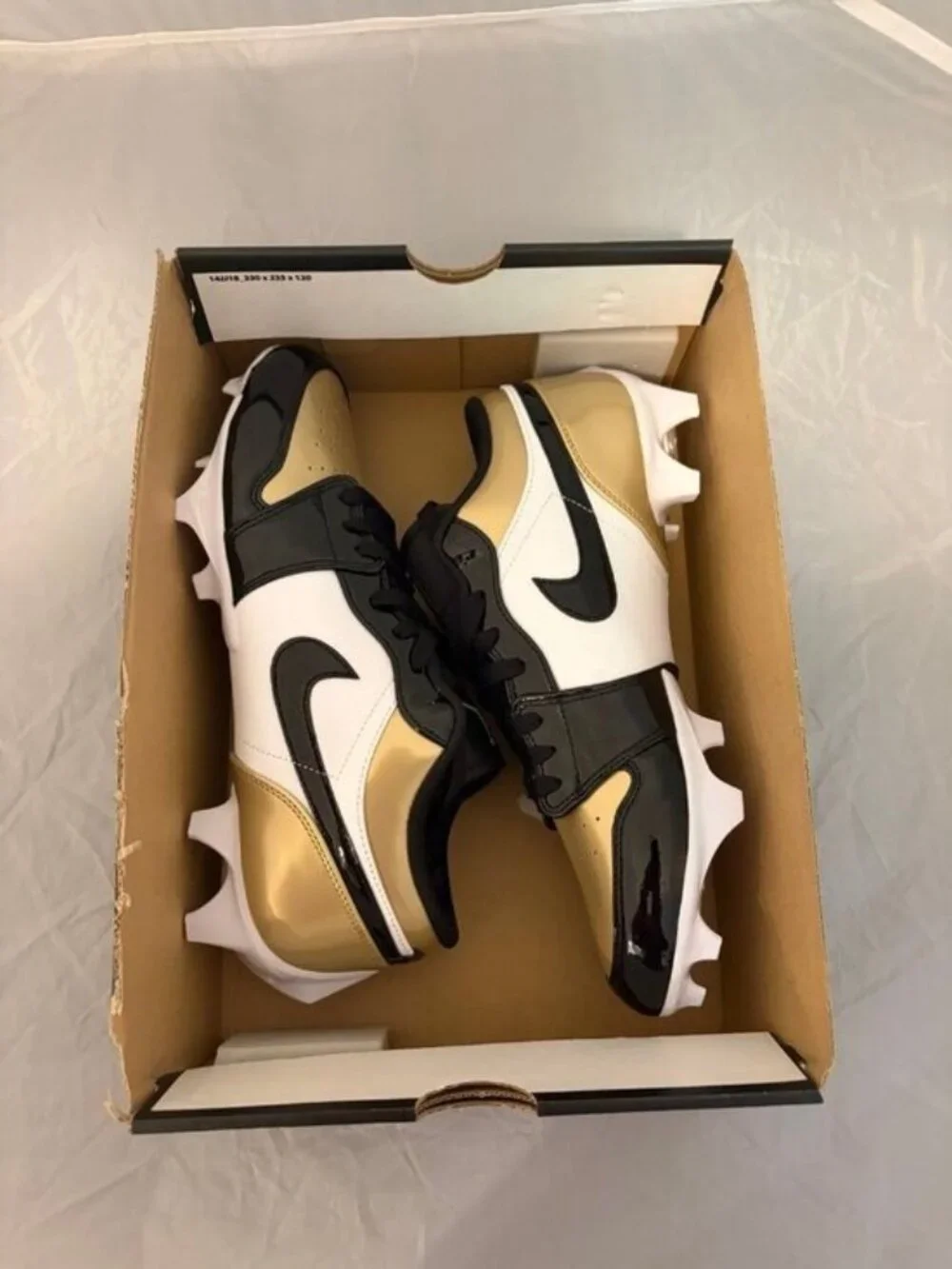 Jordan 1 low TD gold toe black football cleats men’s size 10.5 FJ6245 701 New